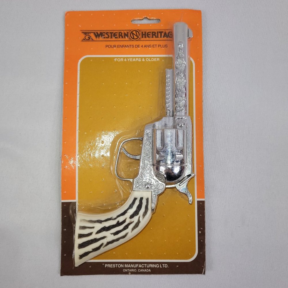 TOY Western Heritage Pony Boy Vintage Toy Cowboy West Revolver Cap-Gun Preston